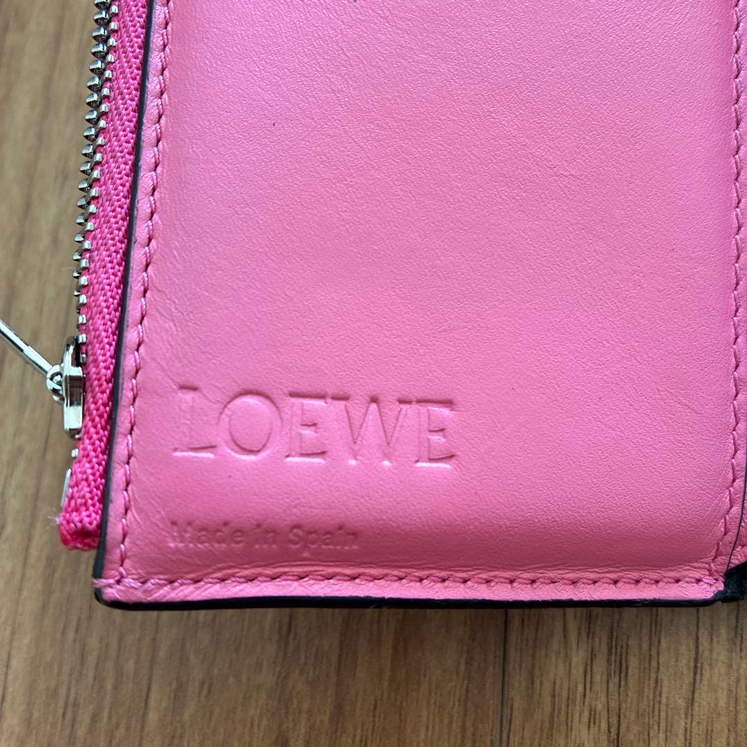 LOEWE レザー 三つ折り財布 ピンク