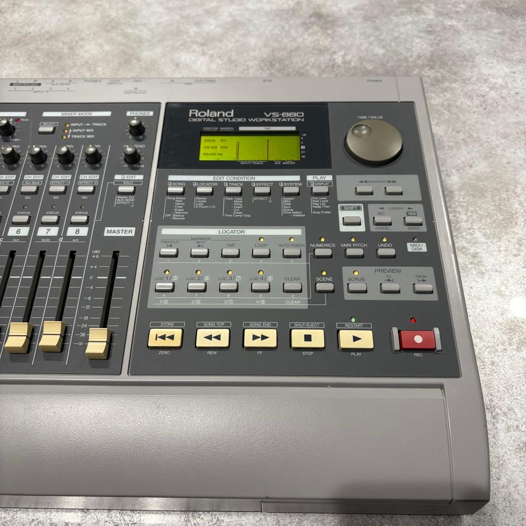 Roland VS-880 デジタルスタジオワークステーション中古