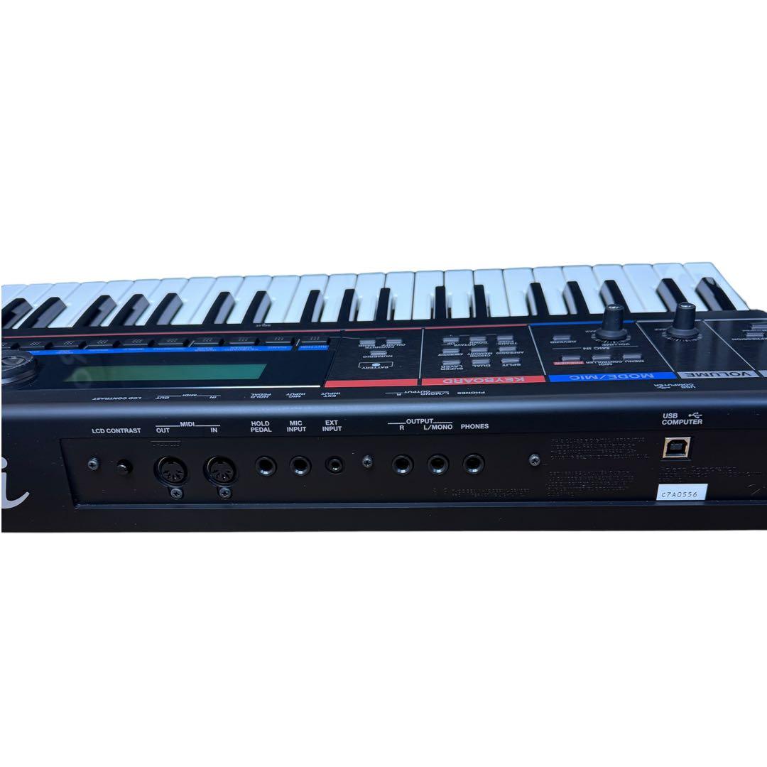 【極美品】軽量 Roland JUNO-Di シンセサイザー ソフトケース付属