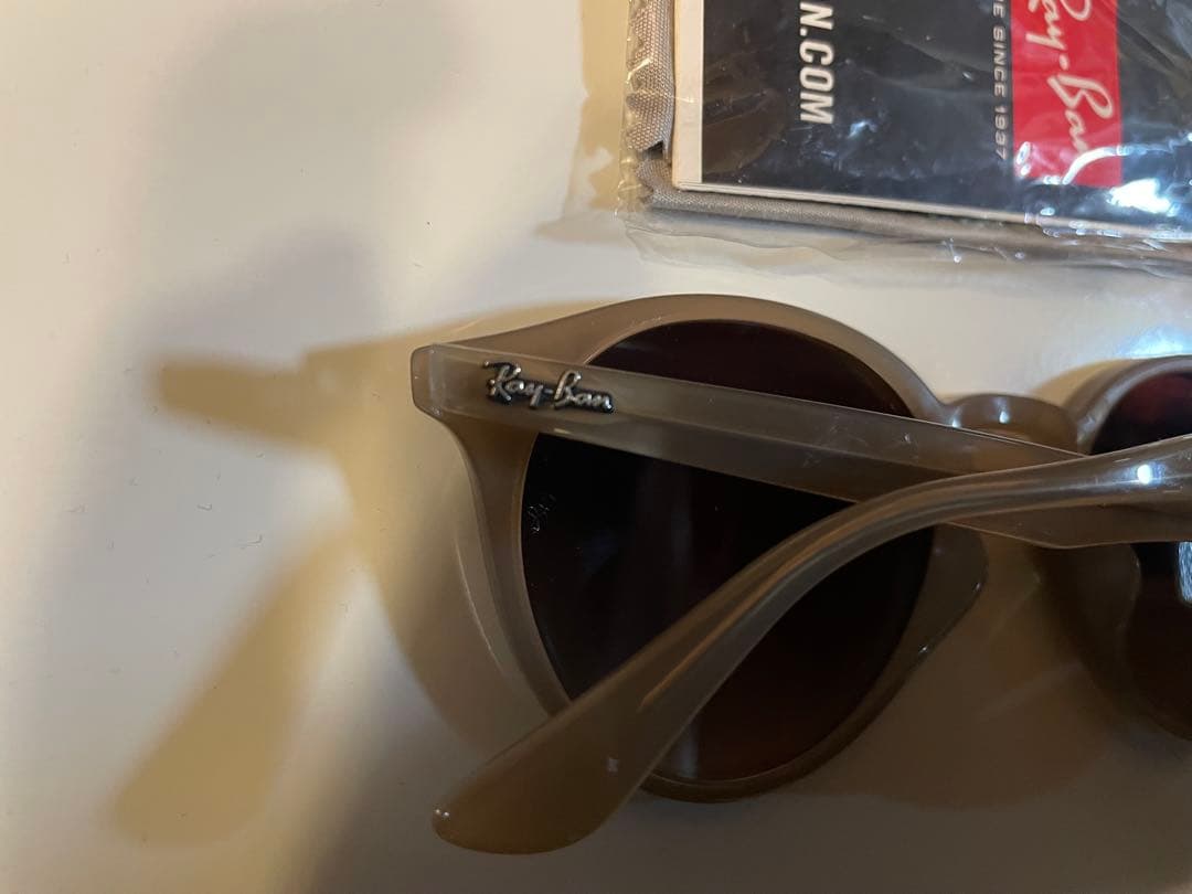 RayBan 大人気サングラス 神崎恵さん着用