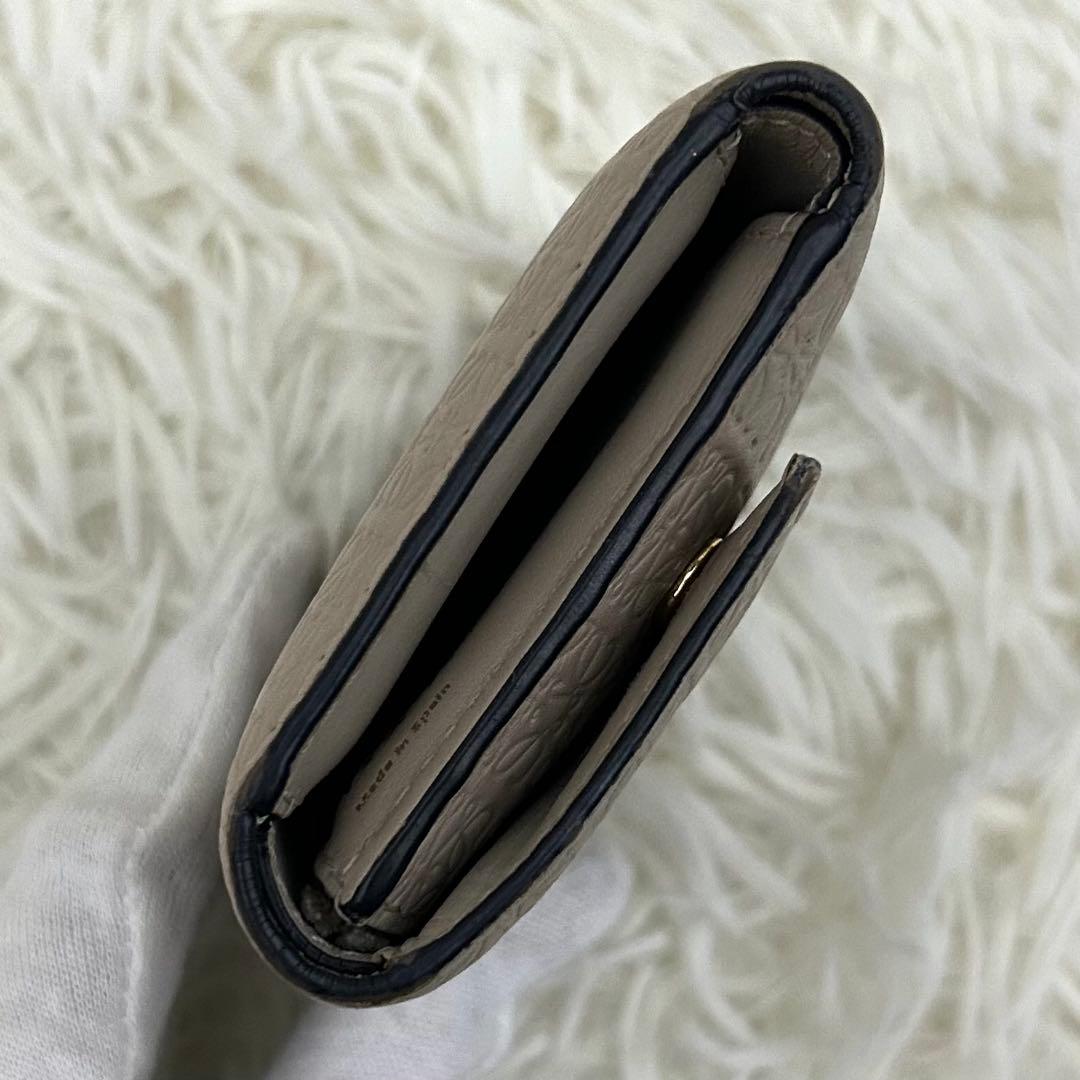［美品］LOEWE リピートアナグラム スモール バーティカルウォレット 財布