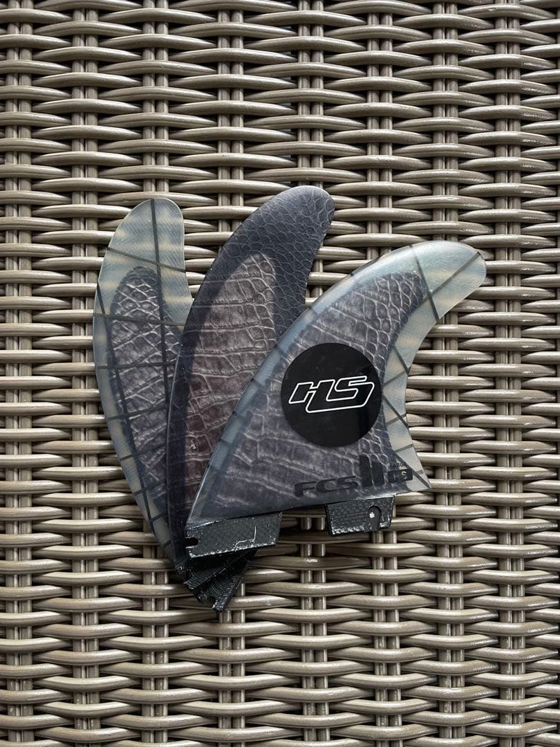 HS PC CARBON Hayden large FCS2 トライ ラージ
