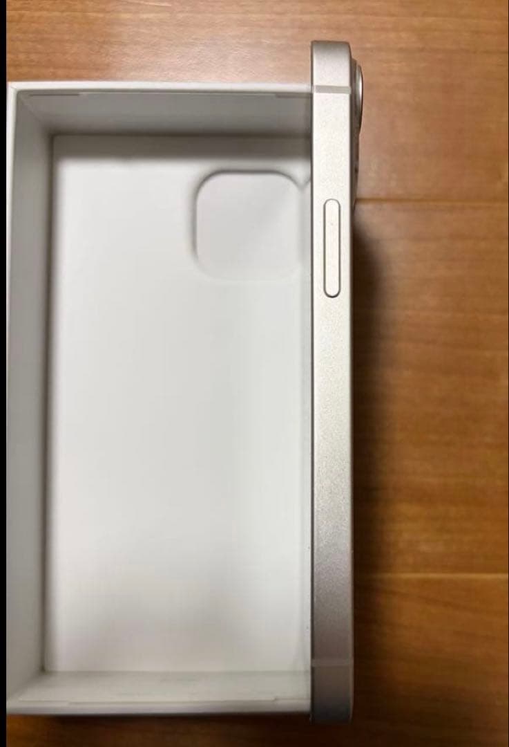 美品 iPhone 13 mini simフリー　ホワイト箱付き