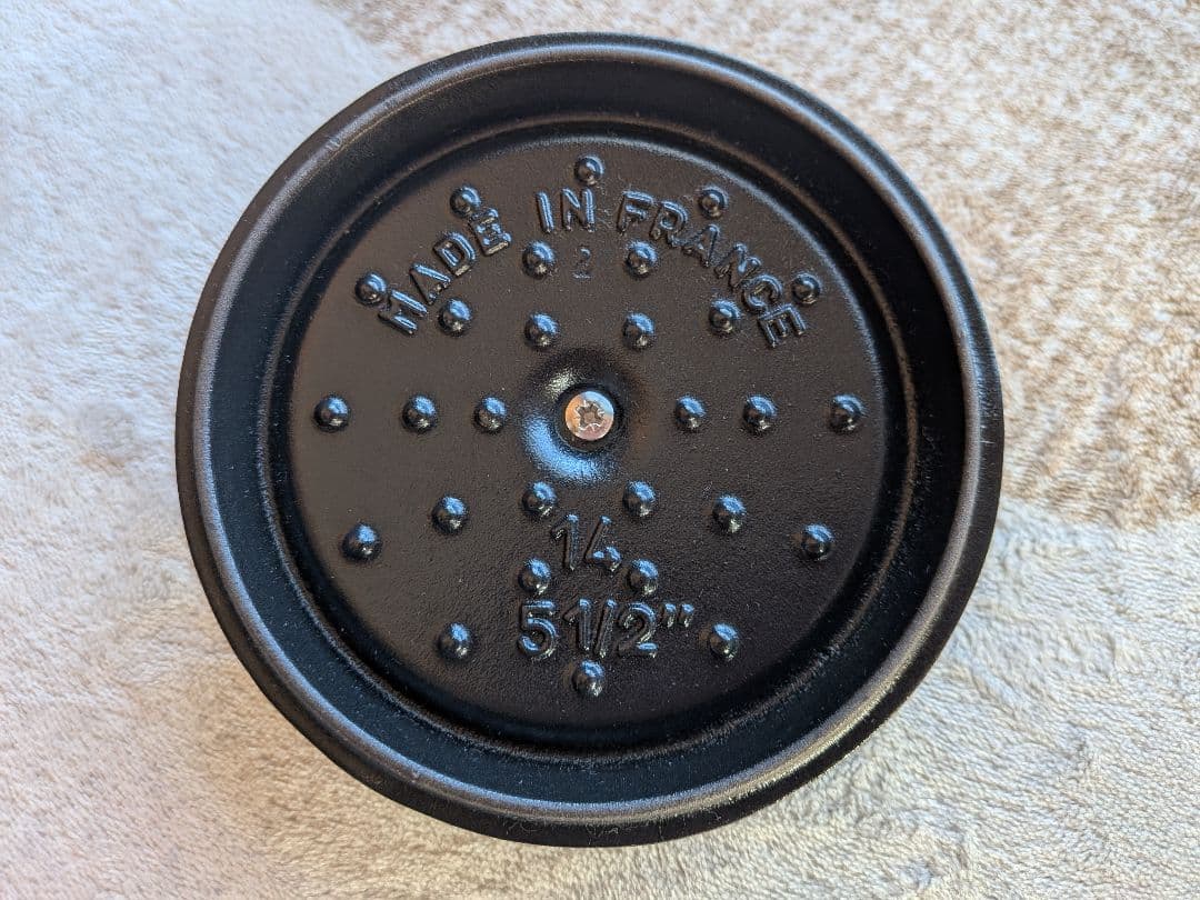 【中古】ストウブ　STAUB　ピコ・ココットラウンド　両手鍋 　黒　14cm