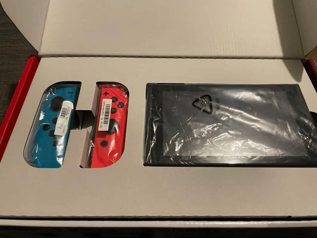 Nintendo Switch 本体 箱あり 付属品あり ネオンブルー/レッド
