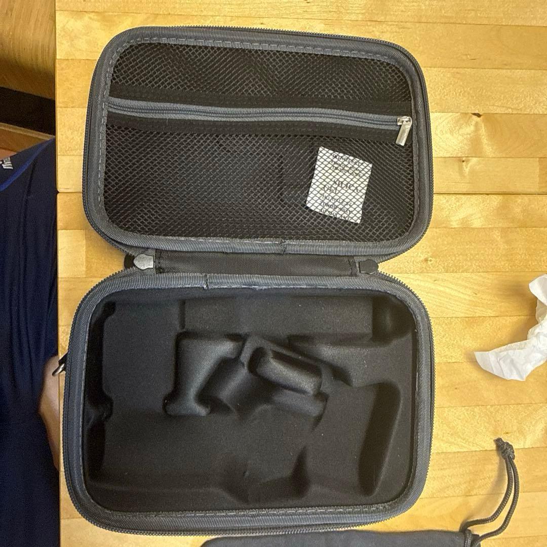 DJI Osmo Mobile 6 持ち運びケース付き