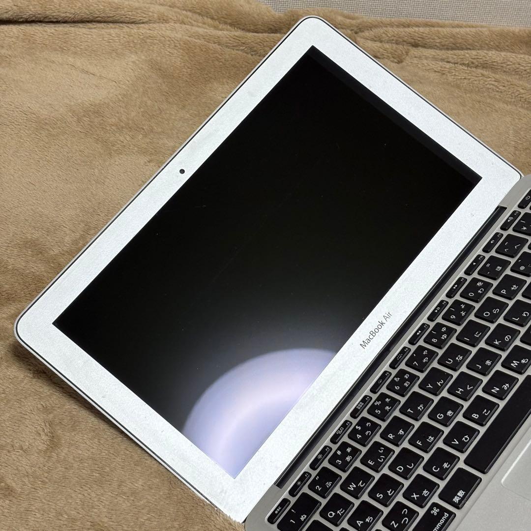 MacBook Air 11-inch (2010 / A1370)電源駆動OK
