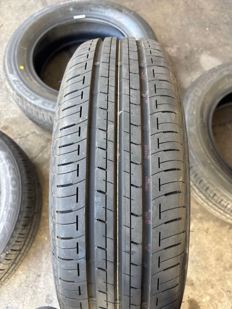 185/65R15 ブリヂストン　エコピア　EP150