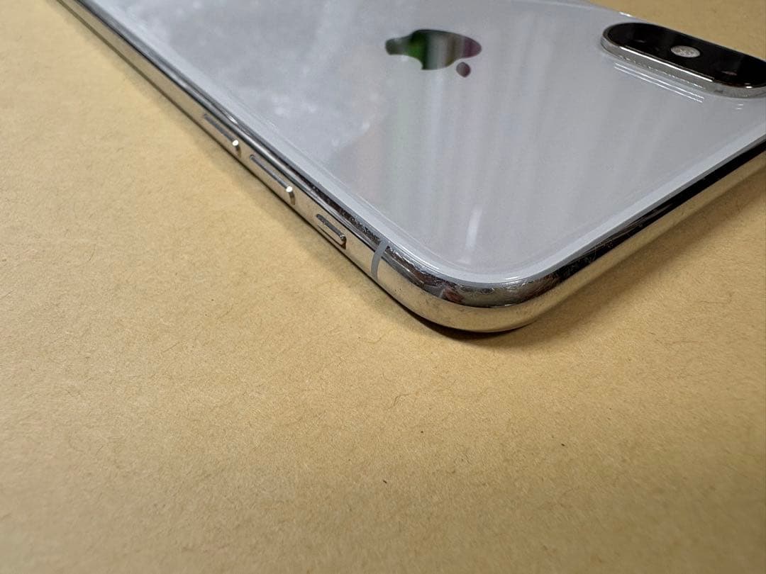 SIMフリーバッテリー80% iPhone Xs 64GBシルバー