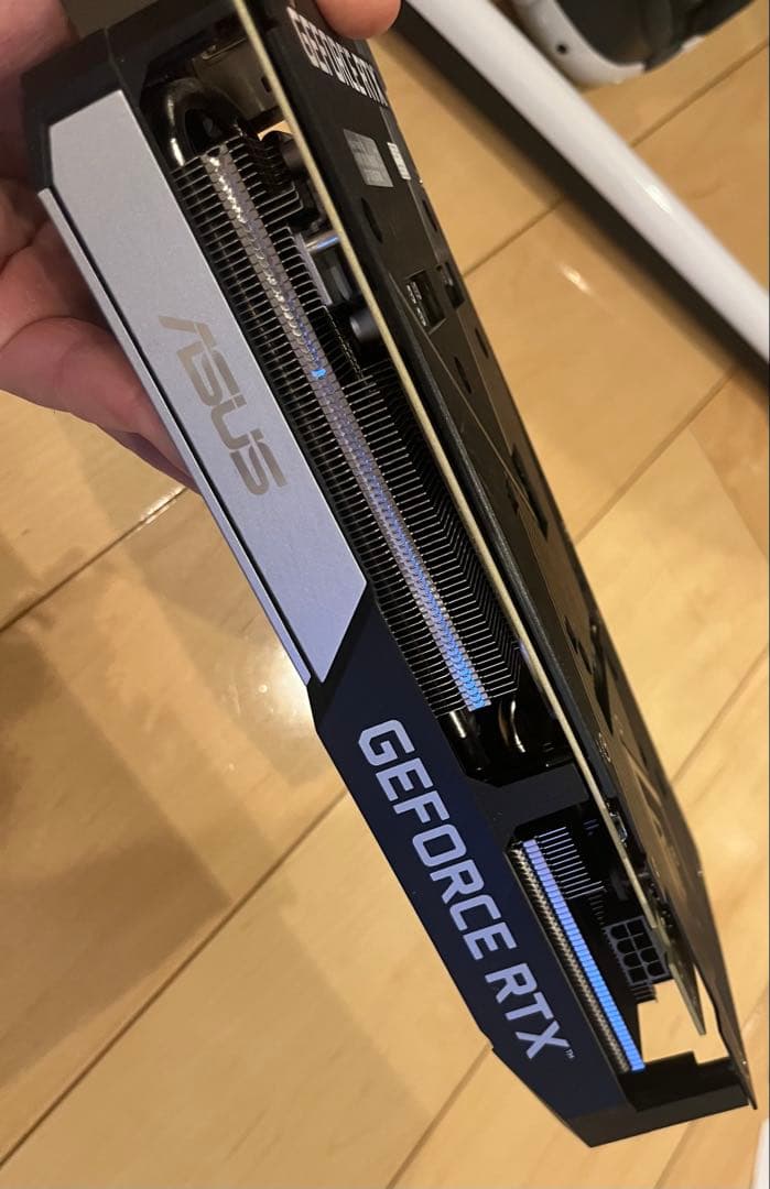 中古 ASUS GEFORCE RTX 3060Ti 8G デュアルファン