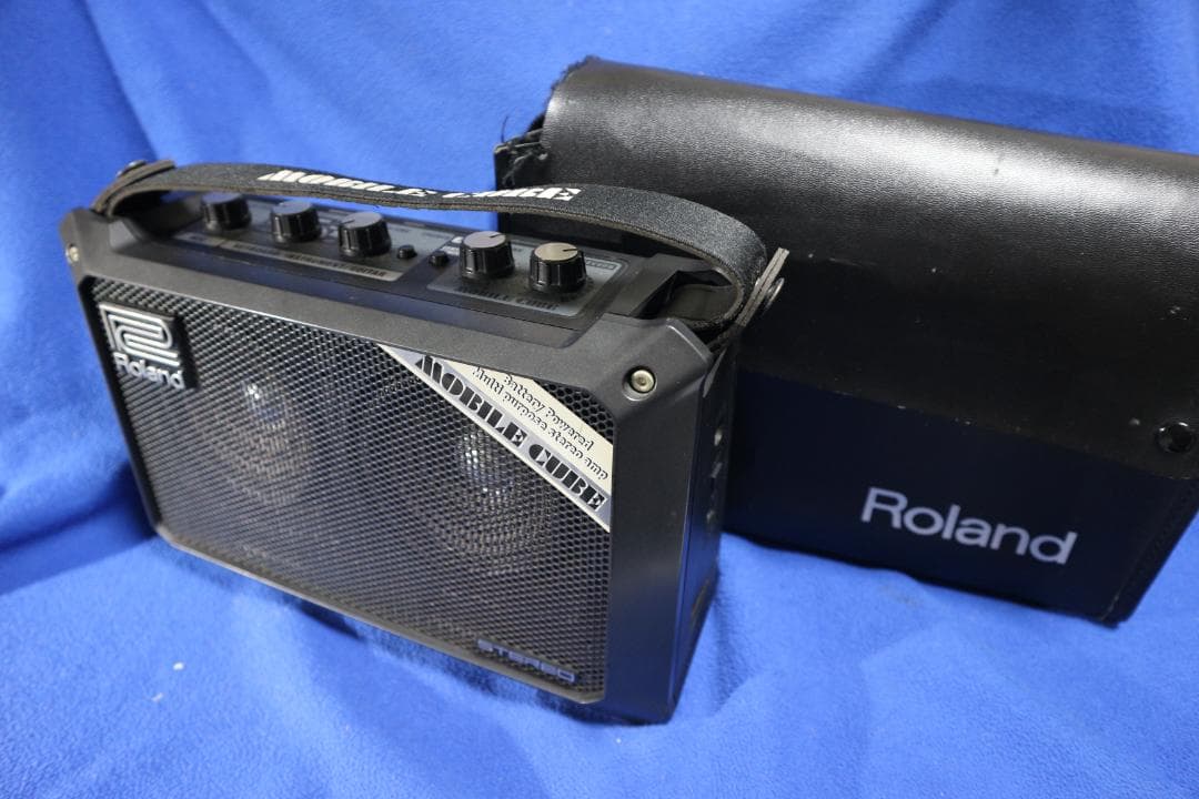 Roland Mobile Cube　電池駆動　入力2系統　小型ポータブル