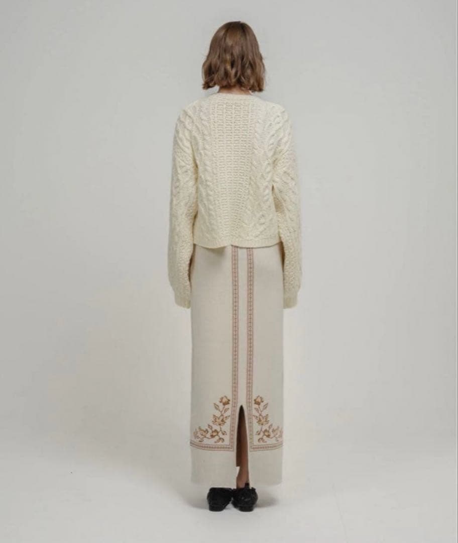 Eaphi SCARF MOTIF KNIT SKIRT　ivory