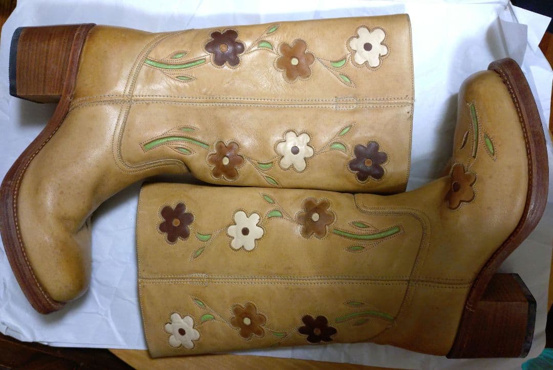 ウェスタンブーツ　SENDRA BP 花柄　ベージュ レザーブーツ