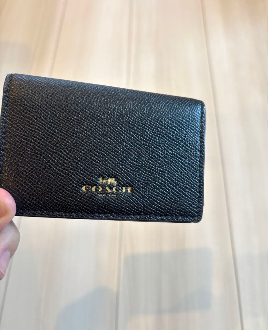 お値下げ❁COACH ブラックレザー 名刺入れ 【美白】