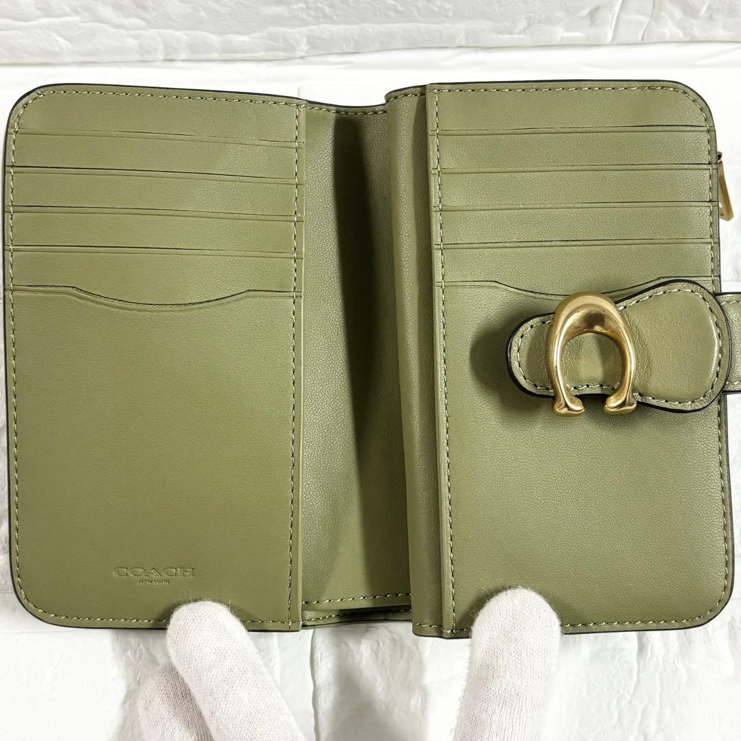 ル*ク様 COACH　タビー ミディアム ウォレット C金具　ピスタチオカラー