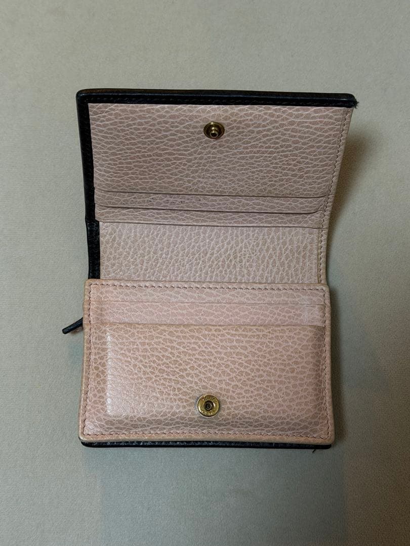 GUCCI ミニ　財布　レディース