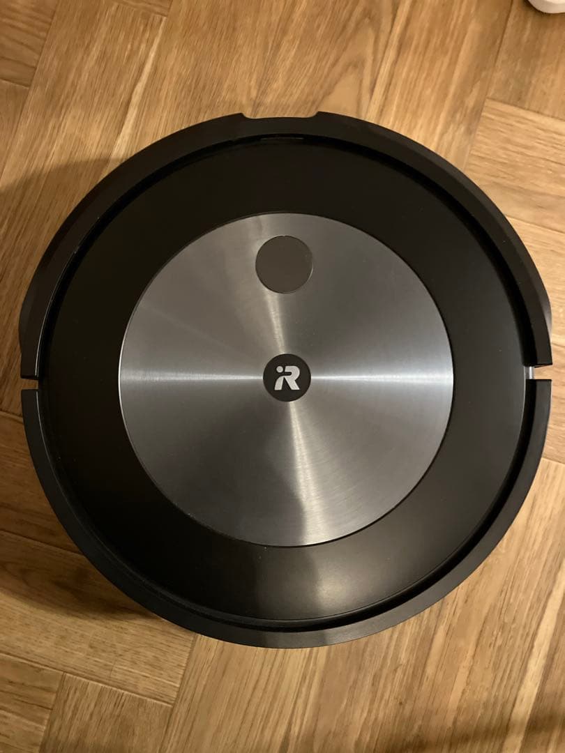 【2023年製・美品】iRobot ルンバ j7 (j715860)