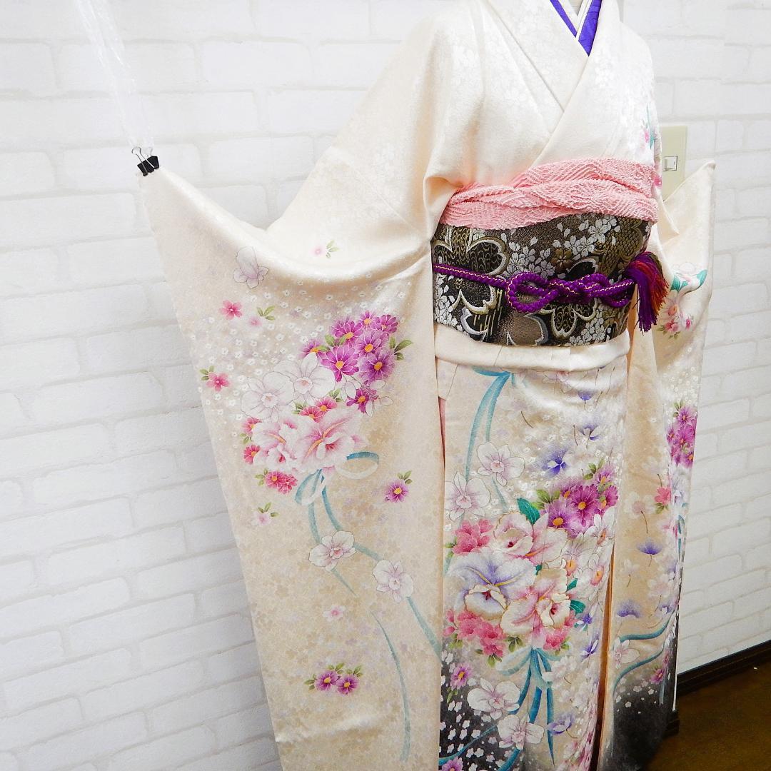 和40　オフホワイト振袖セット　成人式（桜・蘭・花束）　160-165cm前後