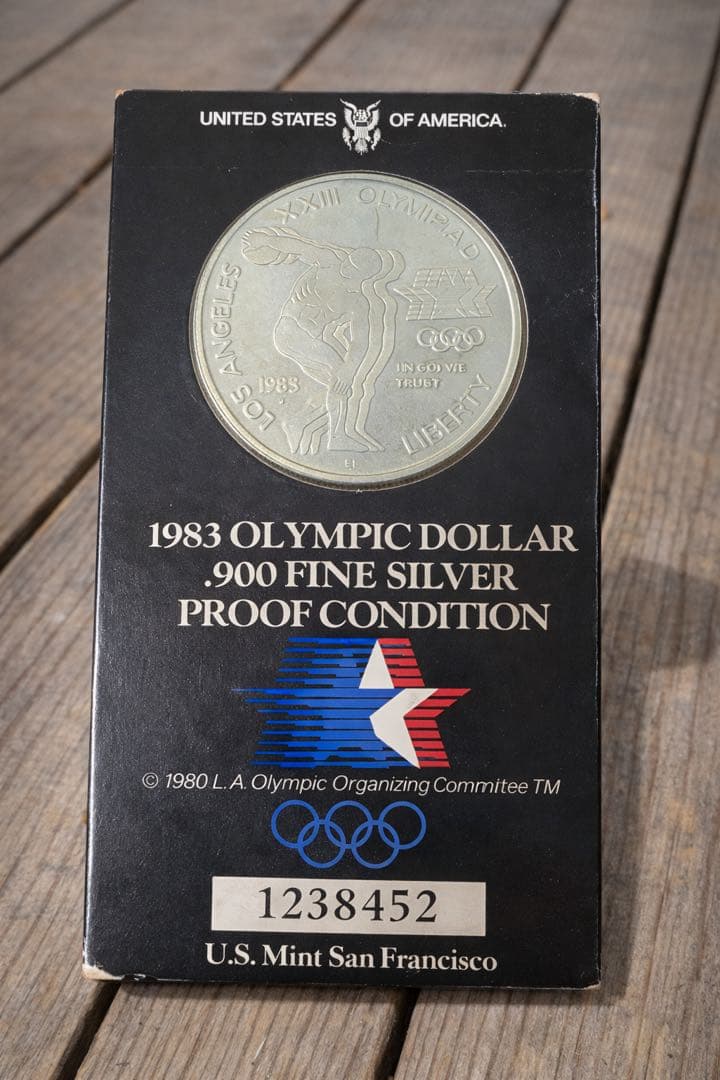 1983 オリンピック銀貨（米国1ドル）プルーフ .900 純銀系 ケース付き