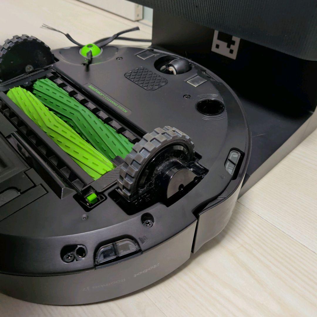 【美品】iRobot Roomba ルンバ J7+ ロボット掃除機
