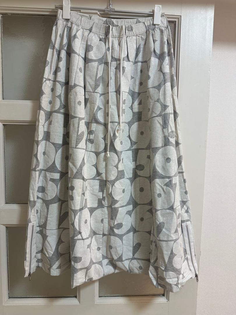 COMME des GARÇONS 数字総柄 キュロットスカート パンツ