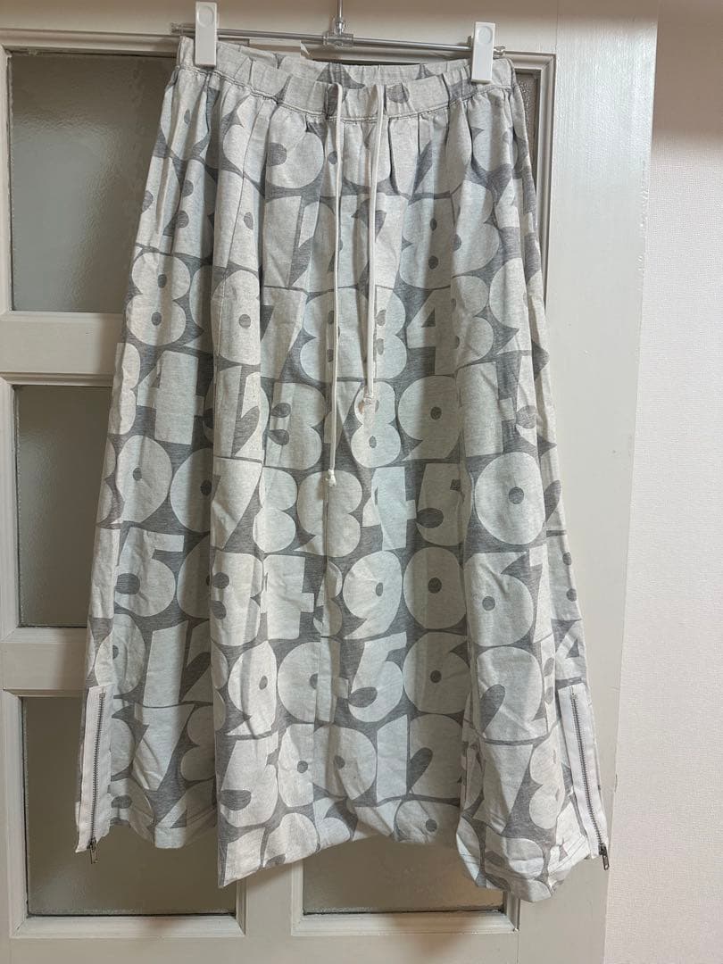 COMME des GARÇONS 数字総柄 キュロットスカート パンツ