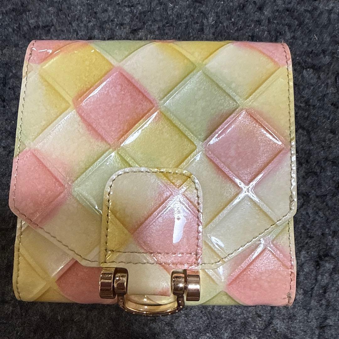 二つ折り財布 ピンク グラデーション