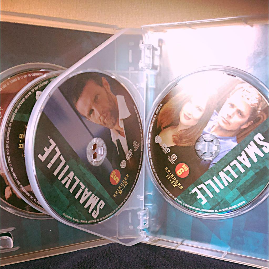 SMALLVILLE/ヤング・スーパーマン フォース・シーズン DVDコレクタ…