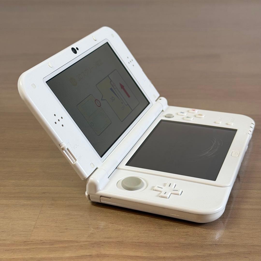 4-162 Newニンテンドー3DS LL パールホワイト
