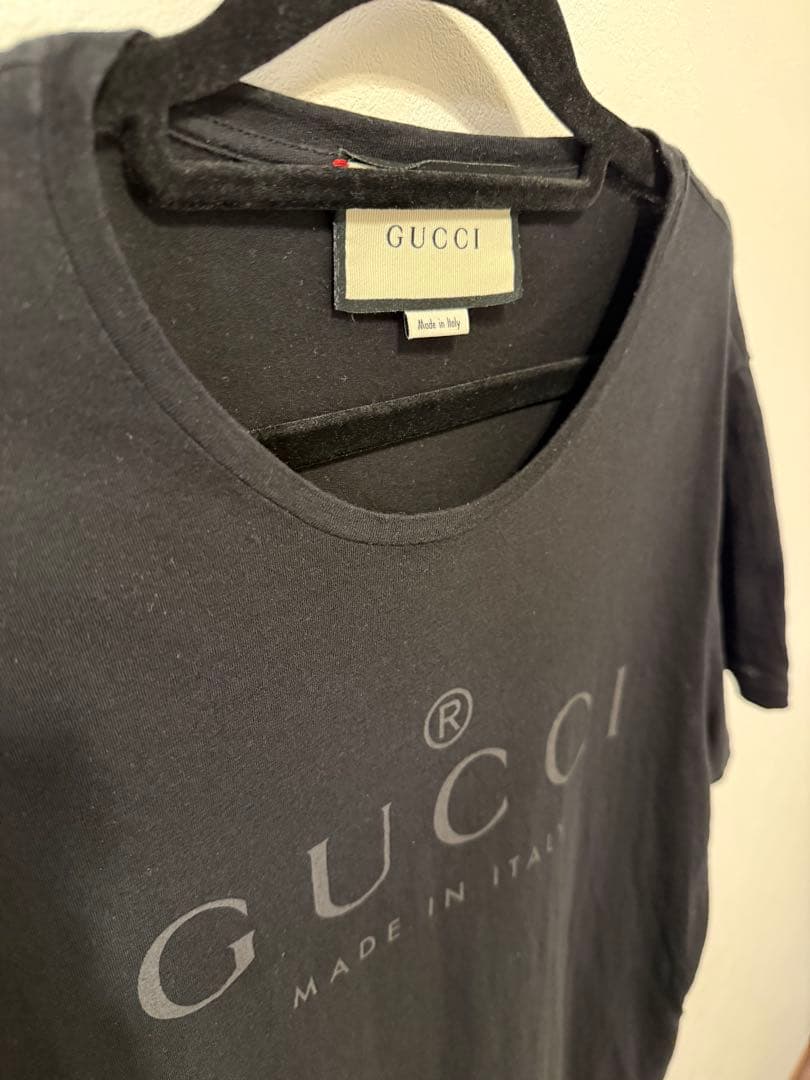 GUCCI グッチ 黒 ロゴTシャツ 正規品 使用感あり