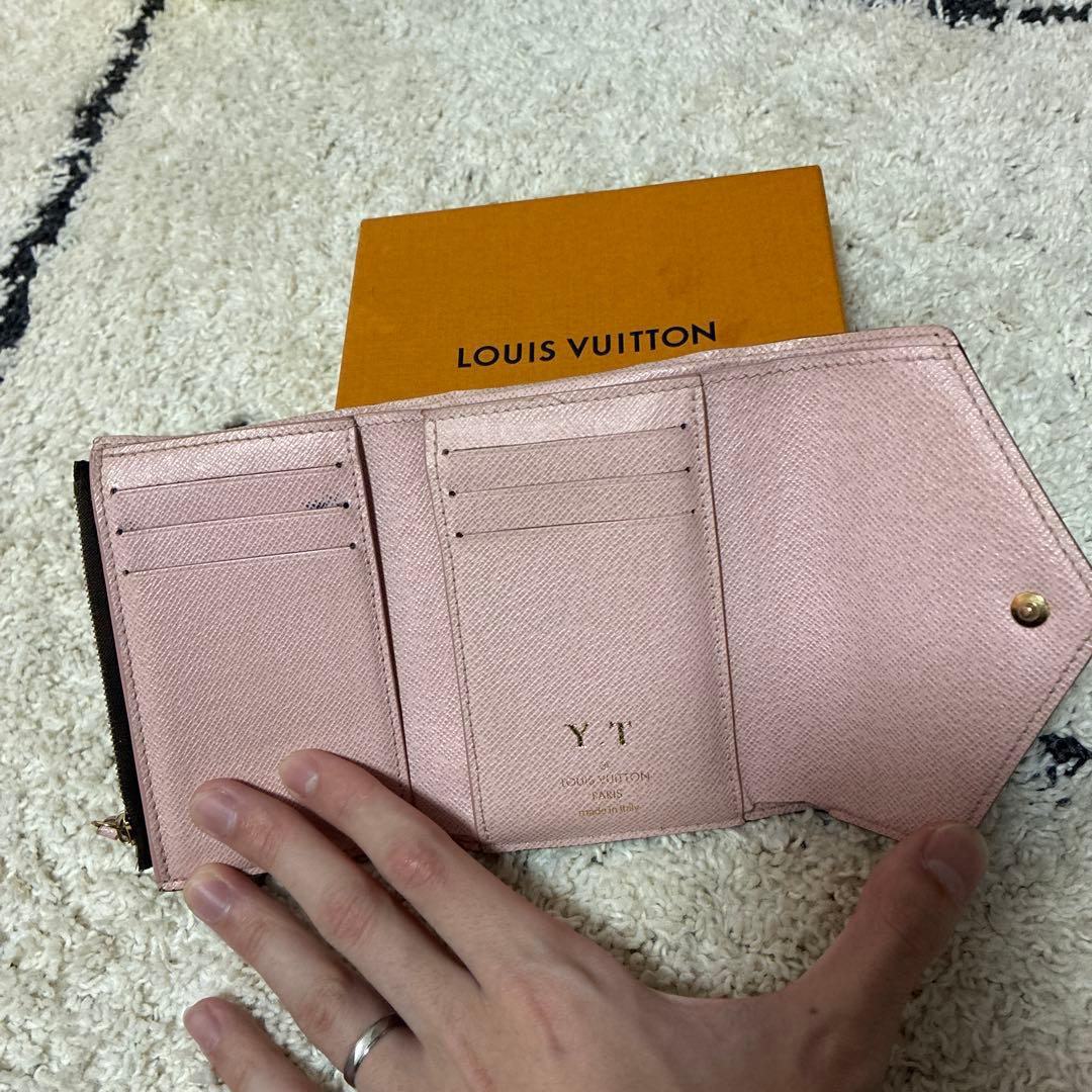 Louis Vuitton 三つ折り財布 ポルトフォイユ