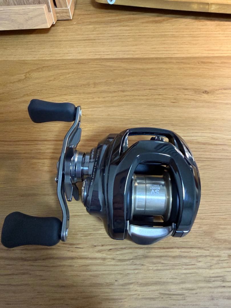 未使用DAIWA 26スティーズSV LIGHT 100XXHL