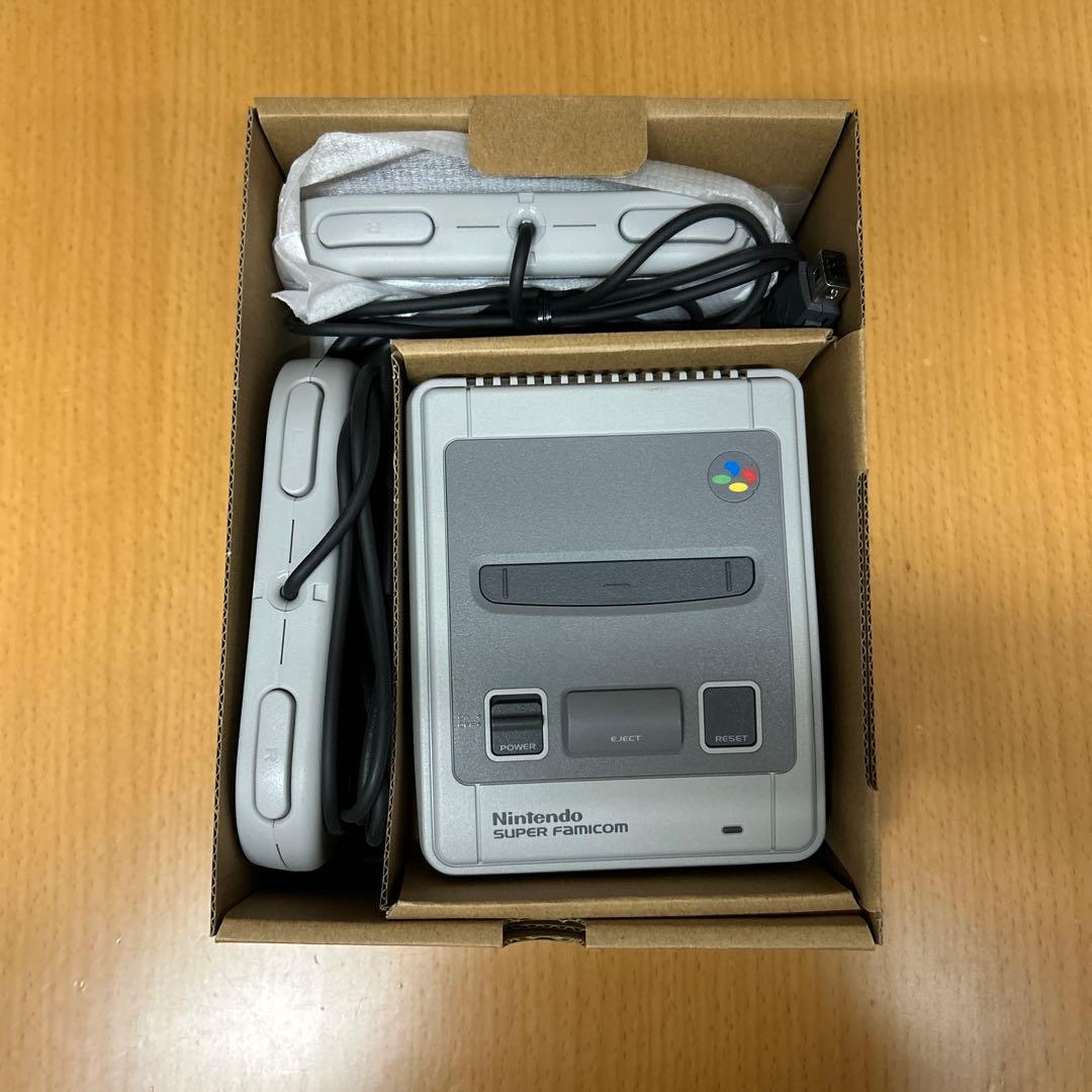 Nintendo ニンテンドークラシックミニ スーパーファミコン 美品