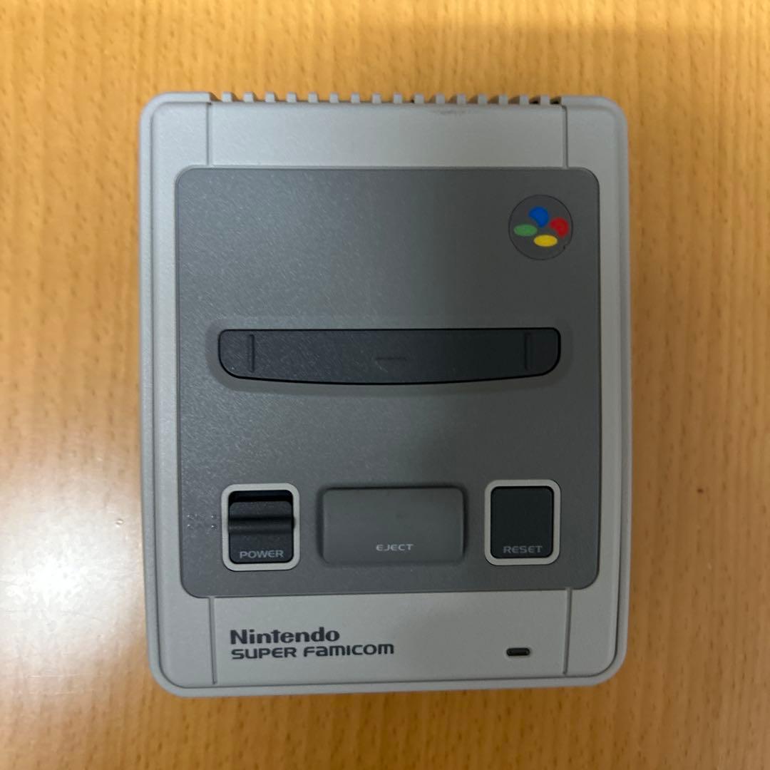 Nintendo ニンテンドークラシックミニ スーパーファミコン 美品