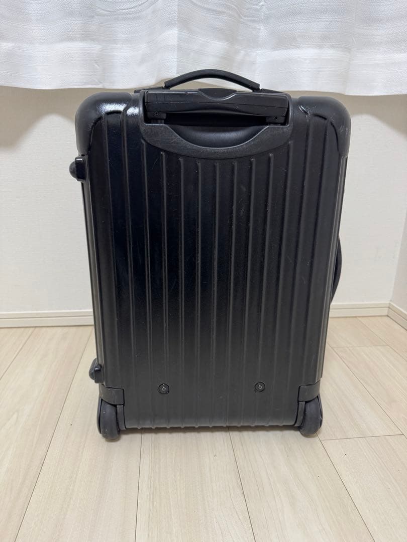 リモワ Remowa サルサ　35L 2輪　機内持込可　ブラック