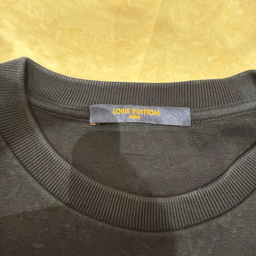 ルイヴィトン　ネイビー Tシャツ フロントポケット付き