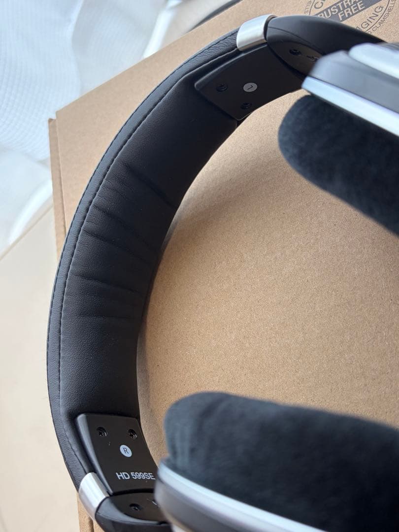 【美品】Sennheiser ゼンハイザー ヘッドホン 有線 HD599
