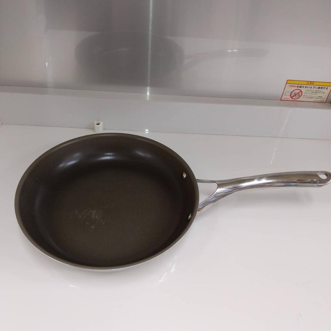 ◇フライパン CORELLE コレール DuraNano 28cm