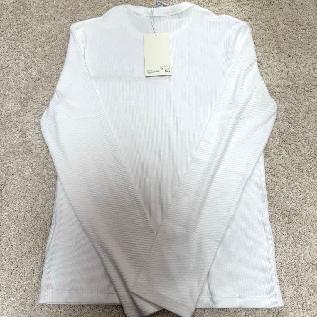 【完売品】　COS スリムリブコットン長袖Tシャツ　ホワイト　sサイズ