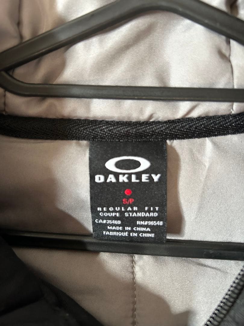 OAKLEY（オークリー）フード付きジャケット S