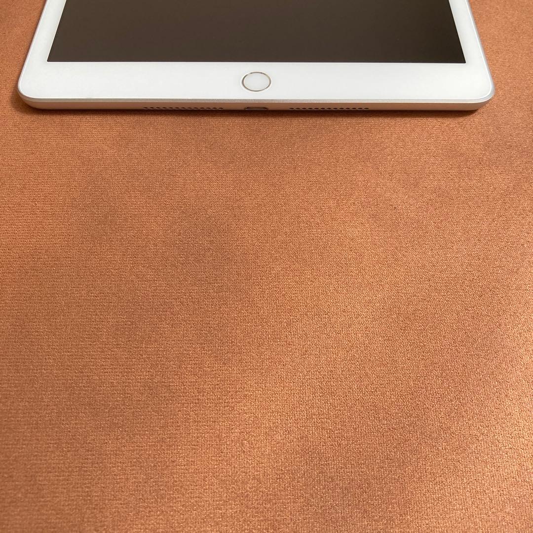 630【早い者勝ち】電池最良好☆iPad8 第8世代 32GB WIFIモデル☆