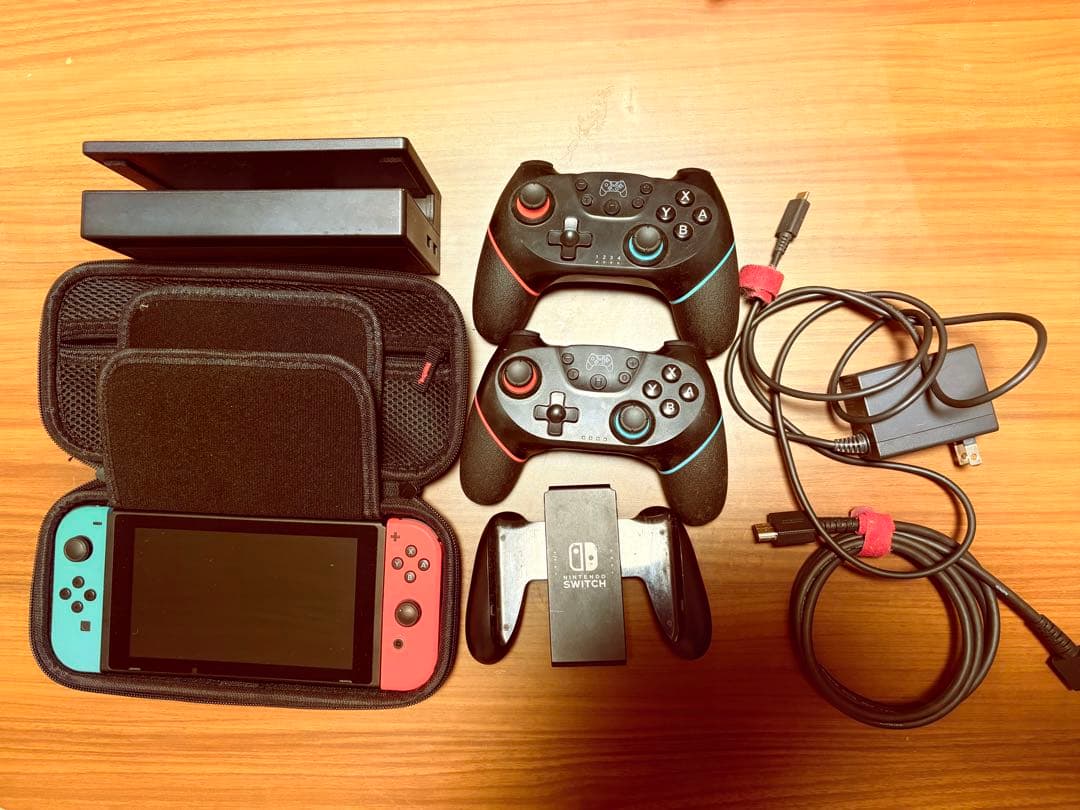 ＊*※様 Nintendo Switch 本体 赤/青 Joy-Con 付属品