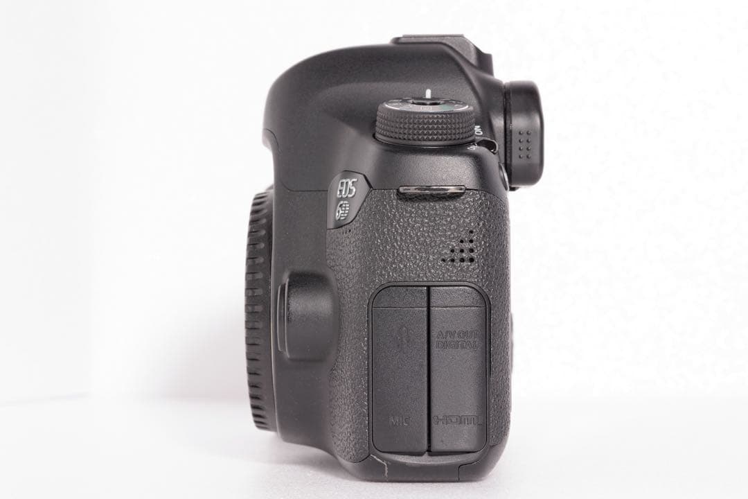 Canon EOS 6D ボディ実用品