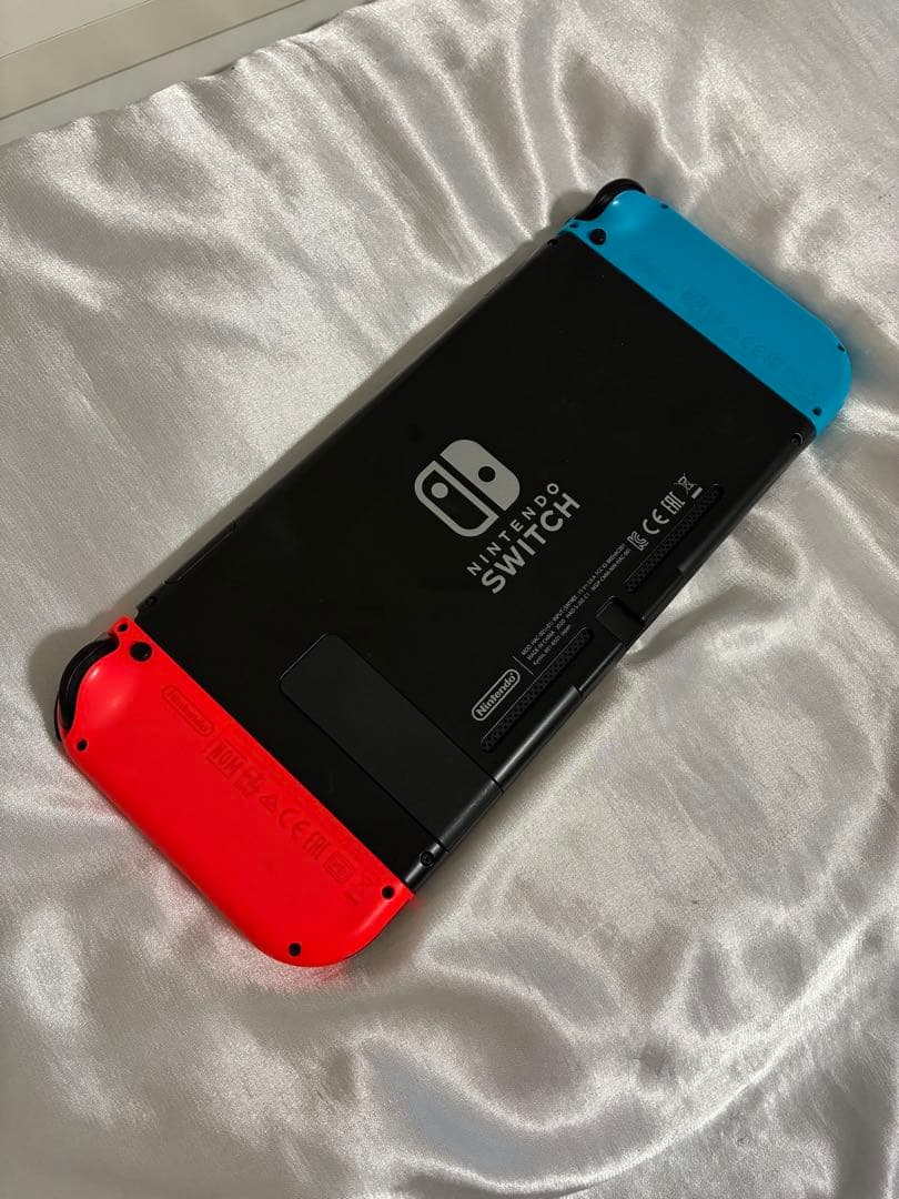 Nintendo Switch ネオンレッド/ブルー