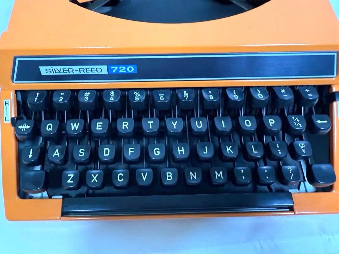 【超美品】【アンティーク】Silver-Reed 720 タイプライターオレンジ