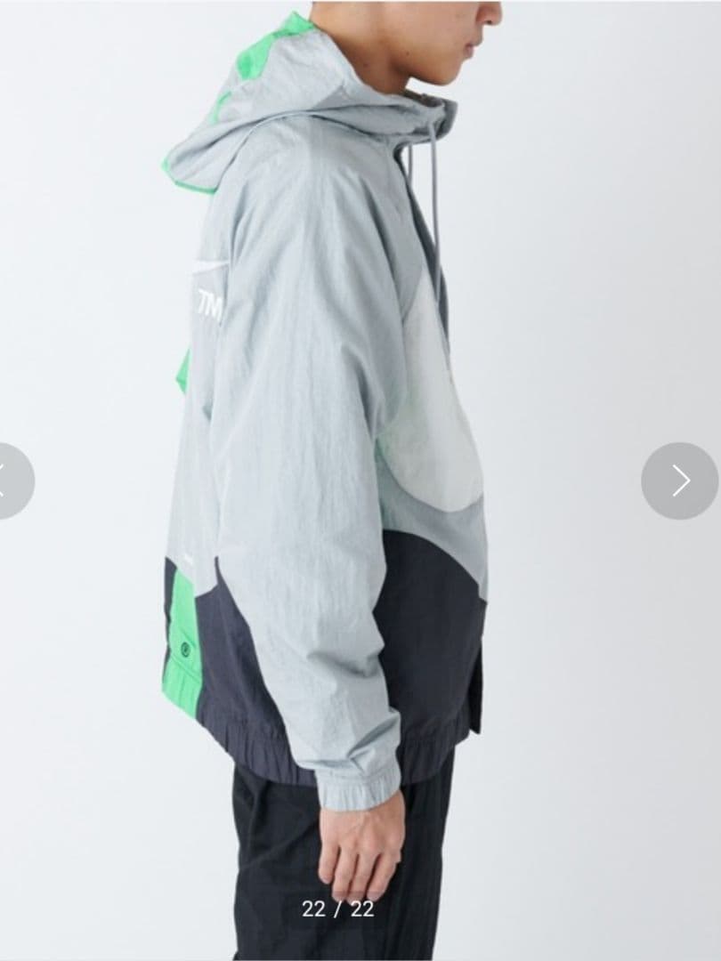 NIKE ウインドブレーカー上下【1月31日まで特価】