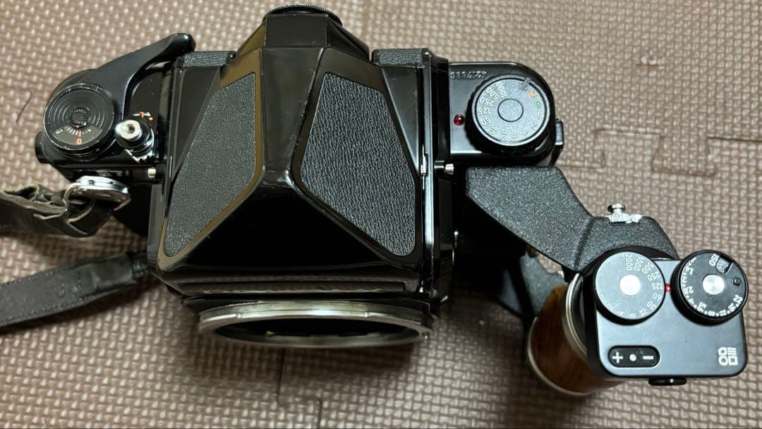 pentax 67 ウッドグリップ付き