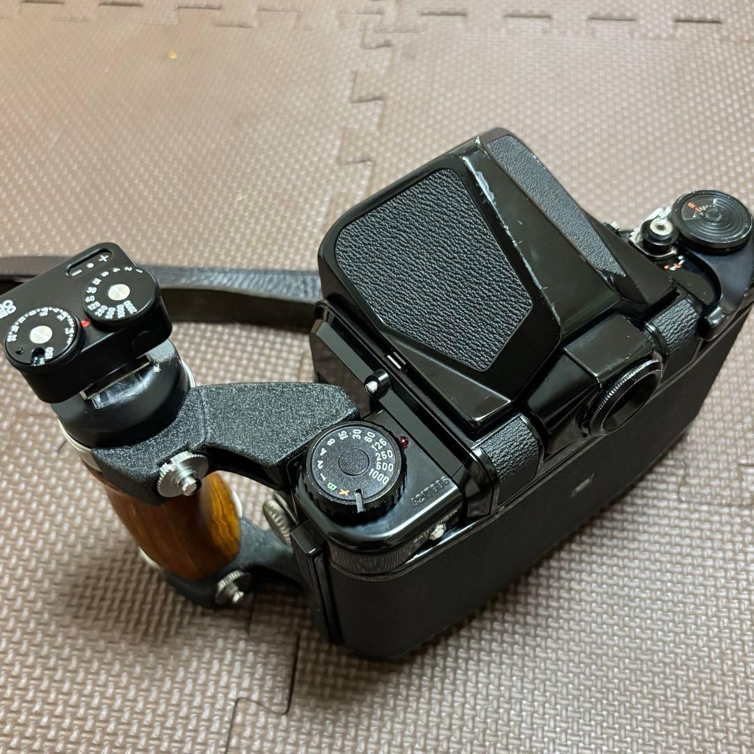 pentax 67 ウッドグリップ付き