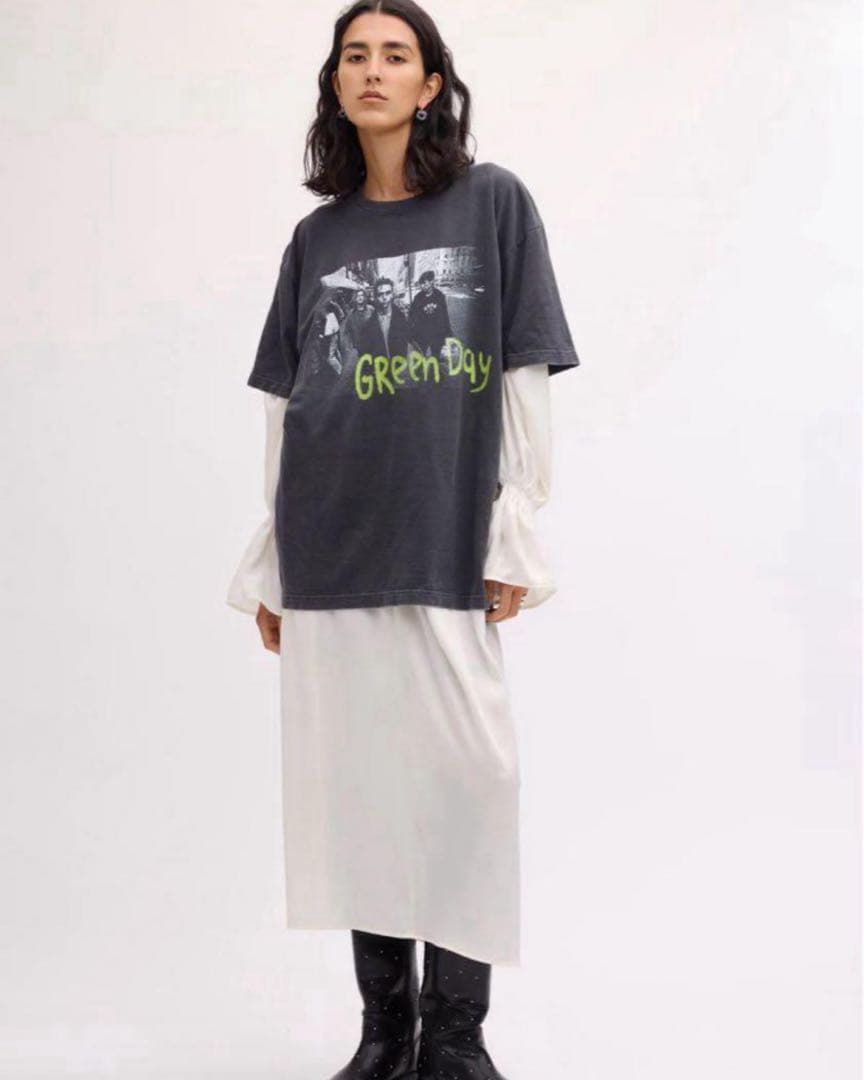 新品タグ付き★ Ameri vintage GREEN DAY Tシャツ S