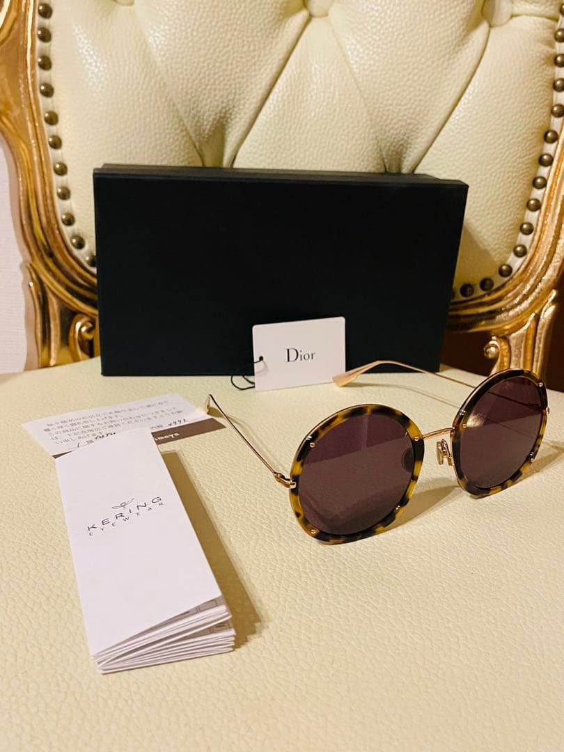 地*夫様 Dior ラウンドサングラス べっ甲柄